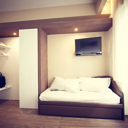 Hotel Fini