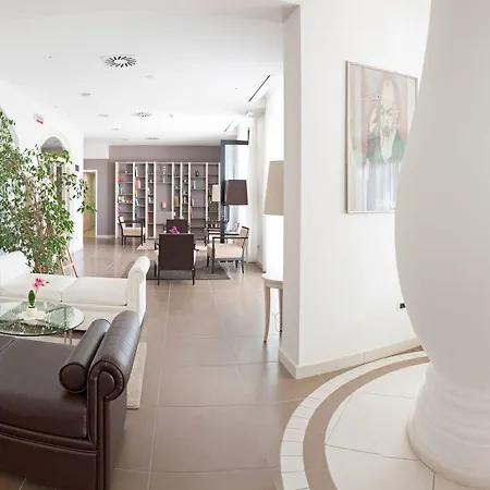 フィニ 3* サン・ジョバンニ・ロトンド