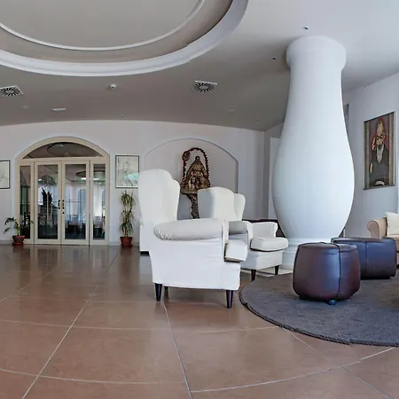 フィニ サン・ジョバンニ・ロトンド